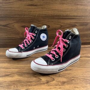 Converse Chuck Taylor All Star Lux Wedge Hi Black Sneakers Heel pink laces W6